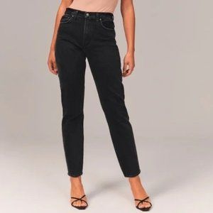 Abercrombie - The 80’s Mom High Rise Denim Jean